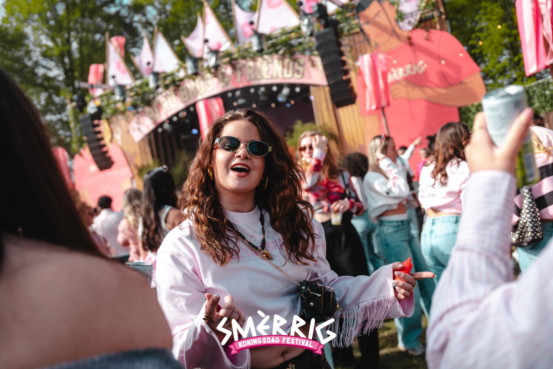 27 04 2026 Smerrig joanvillalon Koningsdag 2026 249 jpg compressed